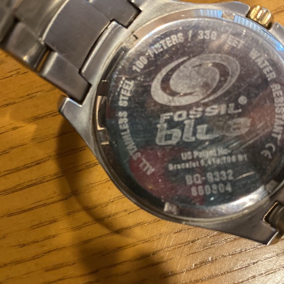 Authentic Fossil Watch - Picture 6 of 6